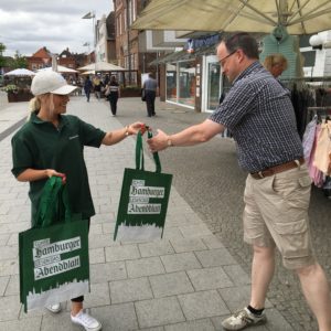 Promotionagentur Bundesweit führt Samplingaktion an Nord- und Ostseeküste durch